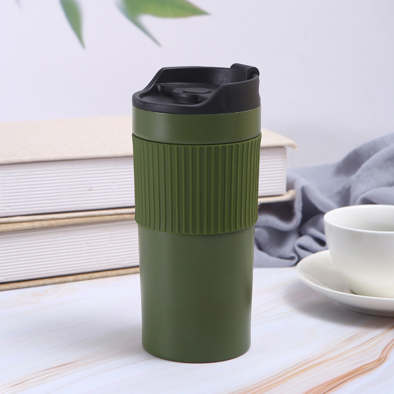 CUPS WATER BOTTLES/Travelling Cups