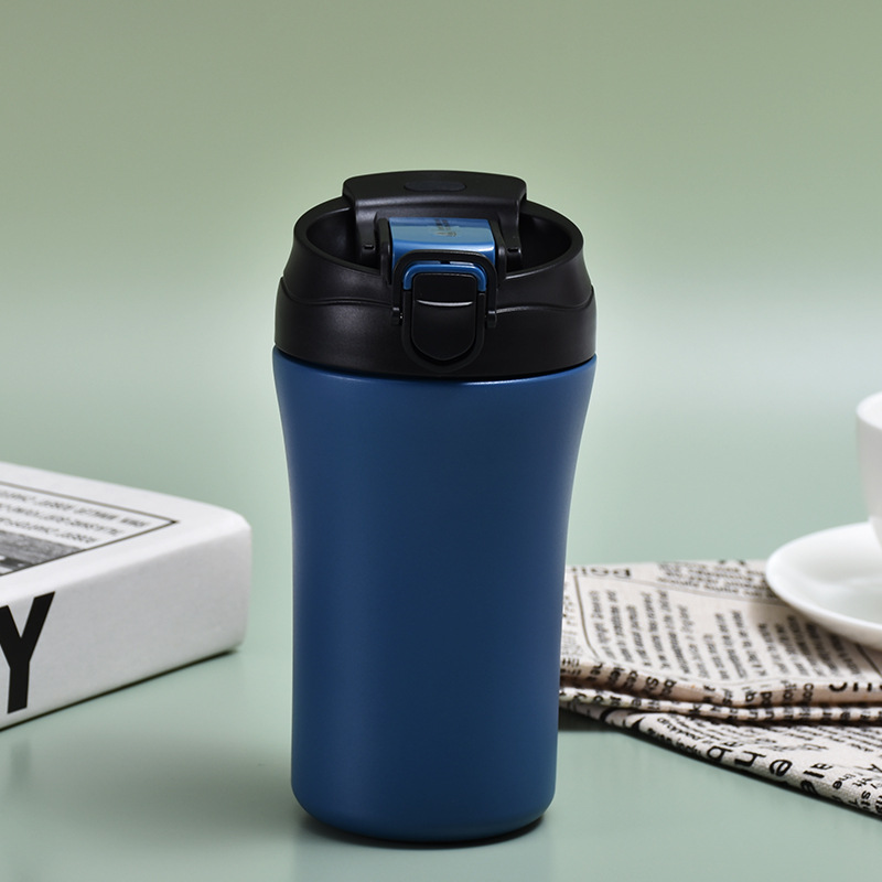 CUPS WATER BOTTLES/Travelling Cups